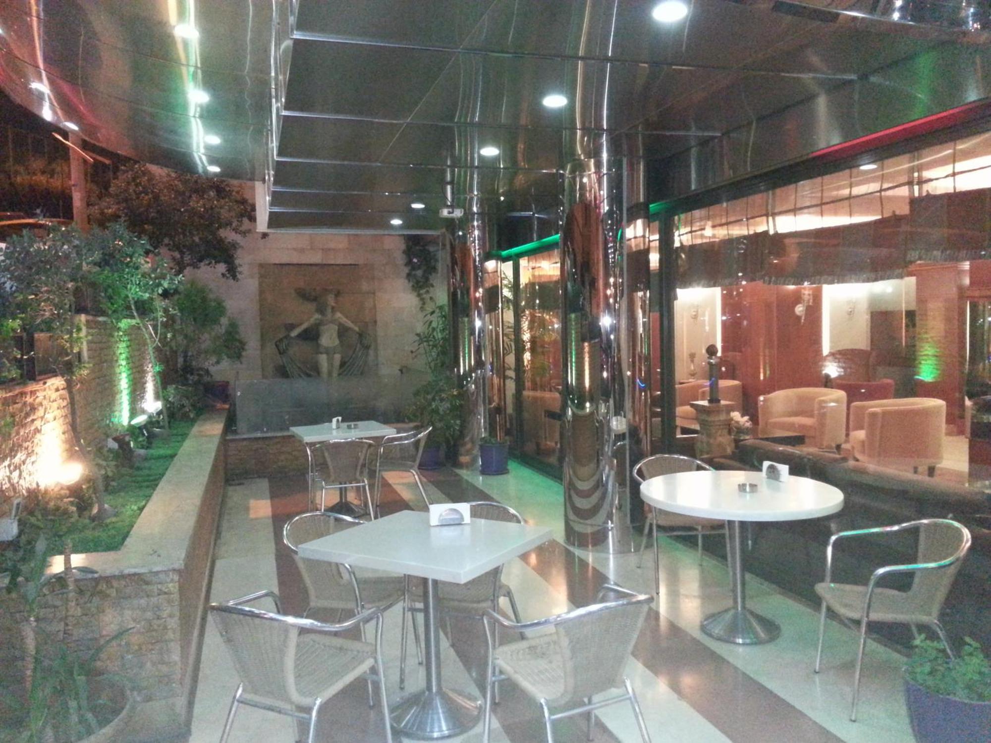 Duroy Hotel By Beverly Beirut Exterior photo